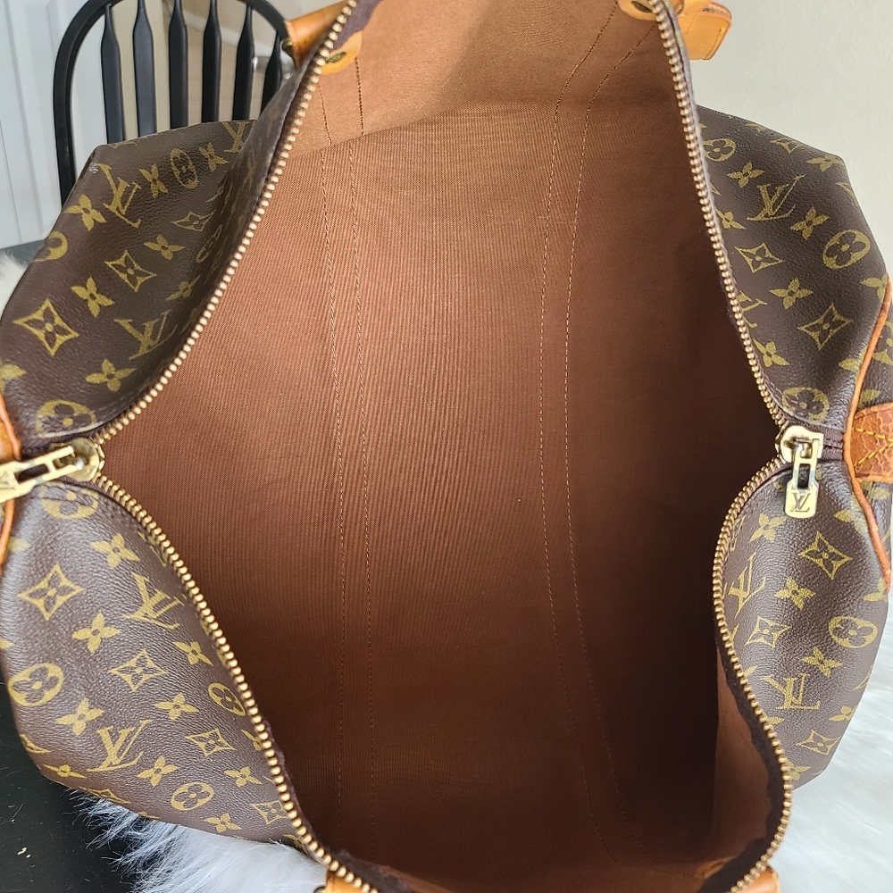 Louis Vuitton Keepall Bandoulière 50 Bag - Picture 11 of 12